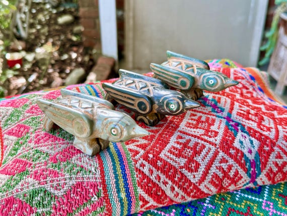 Hummingbird Statue, Hand Carved of Native Stone from Apu Ausungate, Choose ONE of Three, Handmade in Peru