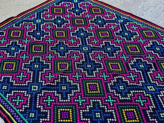 Shipibo Manta Cloth from Peru, 24" x 27," Embroidered Shamanic Mesa Cloth for Ceremony, Handmade in Pucallpa, Artist Laura Rengifo