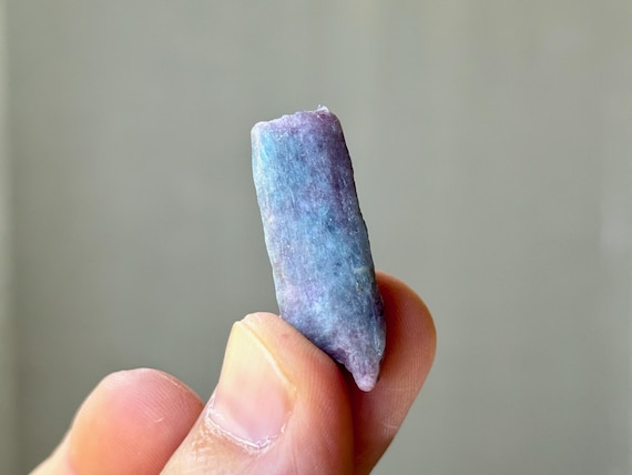 Paraiba Tourmaline, Bicolor Blue & Pink, 8.9g, Old Find, Rio Grande Del Norte, Brazil A358