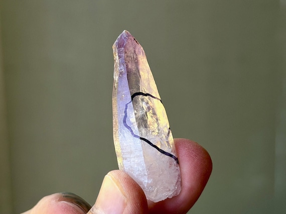Vera Cruz Amethyst with Active Enhydro, 14g, New Find, Third Eye Chakra, Piedra Parada, Veracruz, Mexico B031