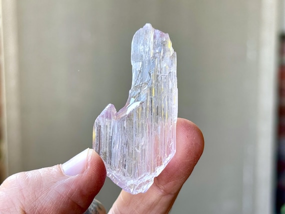Purple Kunzite with Unique Formation, 22g, Highest Quality, Terminated Etched Kunzite, Heart Chakra Crystal, Afghanistan S145