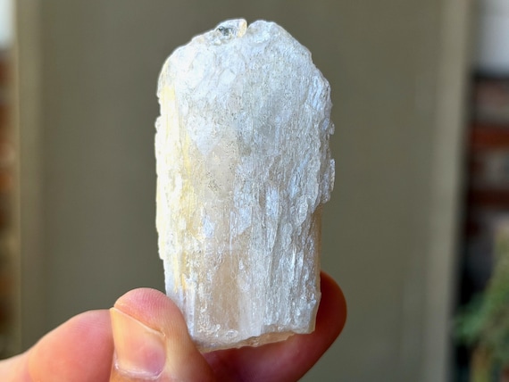 Danburite, 72g, Heart & Crown Chakra, Angelic Contact, San Luis Potosí, Mexico B132