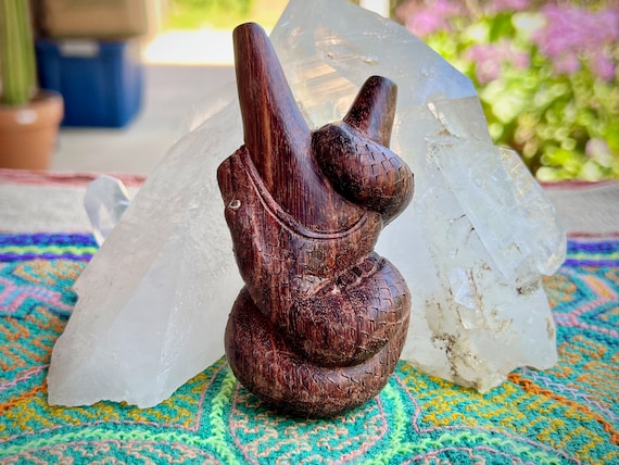 Serpent Kuripe, Solid Wood Snake Kuripe, Hand Carved with Exquisite Detail From a Single Piece of Tamarind Wood