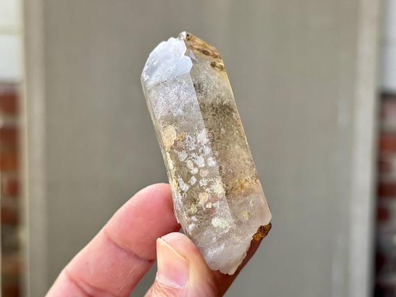 White Phantom Lodolite Quartz with Unusual, Mossy Inclusions, 81g, New Find, Diamantina, Brazil S283