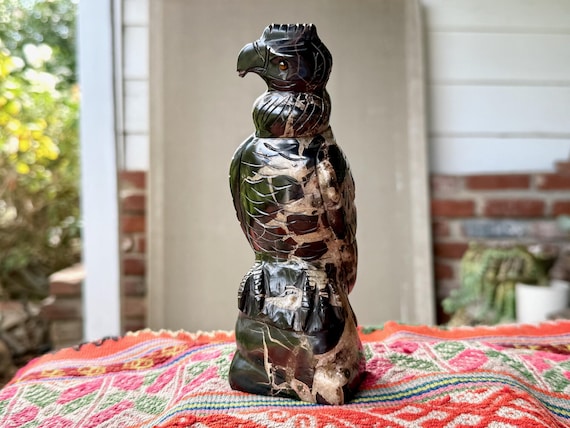 Black Onyx Condor, Hand Carved Andean Condor from Peru, Handmade by Artist Ozwaldo Perez