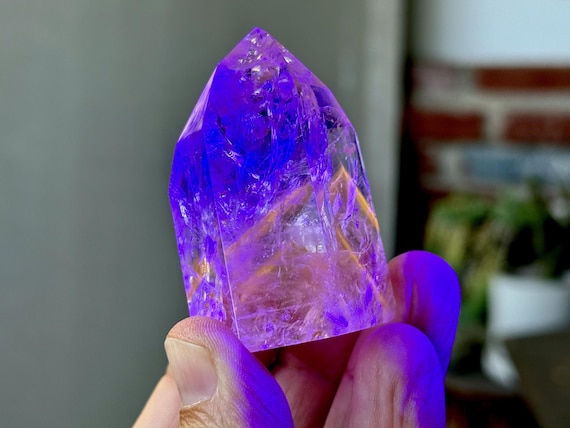 Powellite Phantom Quartz with Rainbows, UV Reactive & Self-Standing, 103g, New Find, Channeling Formation, Bahia, Brazil T262