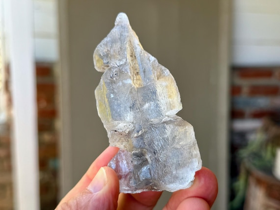 Fishtail Selenite, 93g, Purification & Energetic Cleansing, Morocco B512
