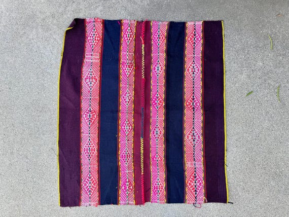 Peruvian Manta Cloth, 27" x 25” Traditional Q'ero Mesa Cloth for Shamanic Plant Medicine Ceremony, Handmade in Peru