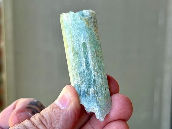 Aquamarine, Natural Blue Beryl, 34g, New Find, Emotional Clearing & Self-Expression, Santa Cruz, Espírito Santo, Brazil A947