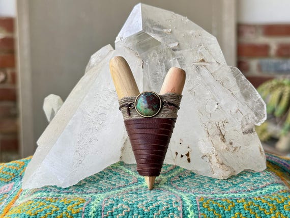 Kuripe with Chrysocolla, Traditional Handcrafted Wooden Shamanic Self-Applicator Pipe