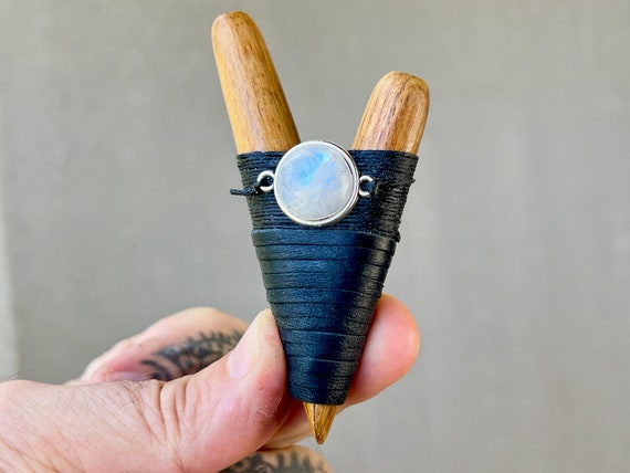 Kuripe, Handcrafted Wood Kuripe with Opalescent Moonstone, Shamanic Self-Applicator Pipe
