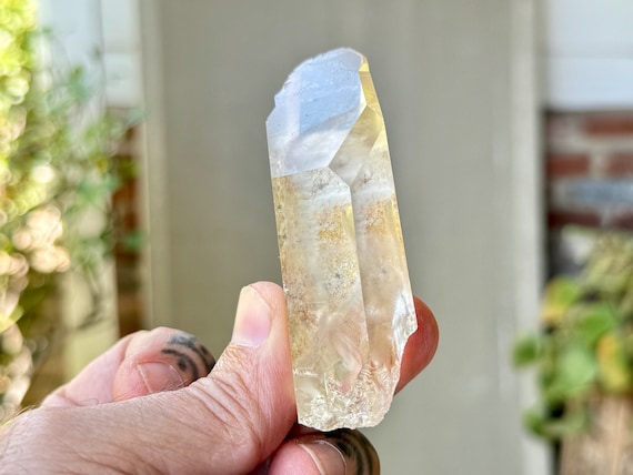 Golden Healer Quartz with White Phantom, Time Link, 80g, Crown Chakra, Divination, Goias, Brazil R069