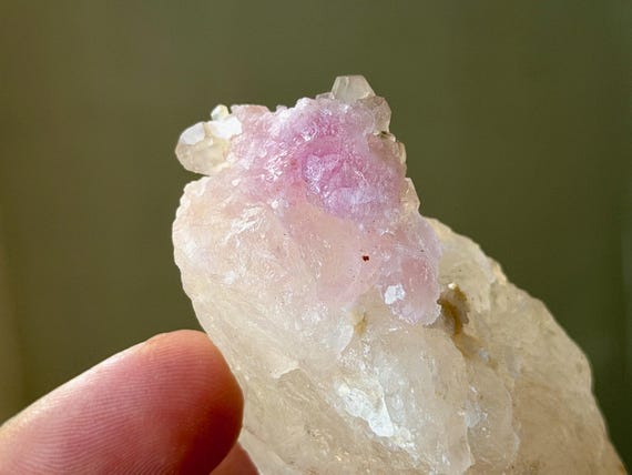 Canga Rose Quartz, Natural Crystallized Formation, 92g, Heart Chakra, Love and Sensuality, Taquaral, Brazil A770