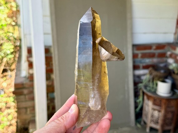 Smoky Laser Quartz, Isis Crystal with Phantom & Penetrator, 554g, Diamantina, Minas Gerais, Brazil V686