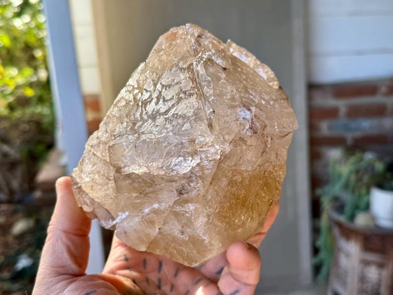 Elestial Citrine, All-Natural & Self-Standing, 2 Kilo, Manifestation and Creativity, Aracuai, Minas Gerais, Brazil V213