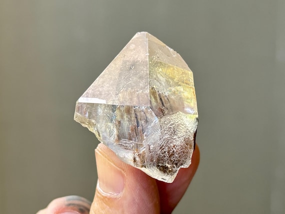 Starbrary Quartz with Brookite Inclusion, Water Clear & Self-Standing, 48g, Spiritual Awakening, Corinto, Minas Gerais, Brazil T820