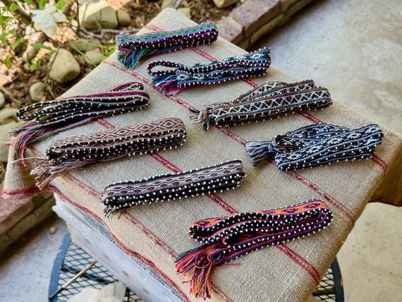 Watana Ties, Traditional Despacho Tie for Mesa, Large Size, Andean Beaded Bracelet/Hatband, Handmade in Chawaytiri, Peru