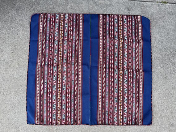 Andean Manta Cloth from Chinchero, Peru, 30" x 33" (76 cm x 84 cm), Large Hand Woven Mesa Cloth for Shamanic Plant Medicine Ceremony