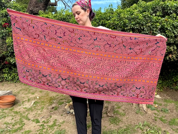 Shipibo Wrap Skirt, Mesa Cloth, 57" x 26," Embroidered Shamanic Manta Cloth, Handmade in Pucallpa, Peru