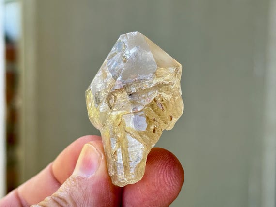 Elestial Citrine, Scepter Formation, 44g, Solar Plexus Chakra, Creativity & Manifestation, Aracuai, Minas Gerais, Brazil A681
