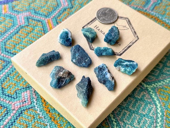 Sodalite Lot, 10 Pieces, Natural UV Reactive Raw Sodalite, Throat & Third Eye Chakra Stone, Afghanistan S750