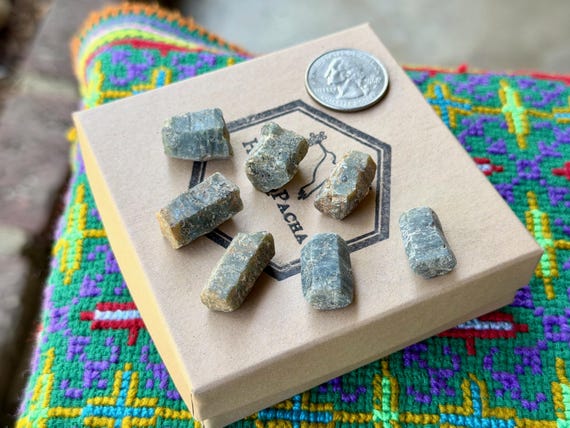 Blue Sapphire Lot, 7 pcs, Throat & Third Eye Chakra, Prosperity and Abundance, Madagascar B590