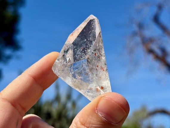 Starbrary Quartz with Red Magnesite Inclusions, Water Clear, 49g, Creative Visualization, Minas Gerais, Brazil A470
