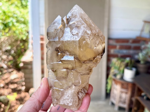 Elestial Citrine, Scepter Formation, 1.2 Kilo, Solar Plexus Chakra, Manifestation & Creativity, Aracuai, Minas Gerais, Brazil W906