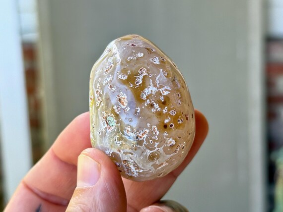 Enhydro Ocean Agate with Ancient Moving Water, 75g, Old Find, Earth and Water Elements, Stability and Self-Reliance, Brazil A486