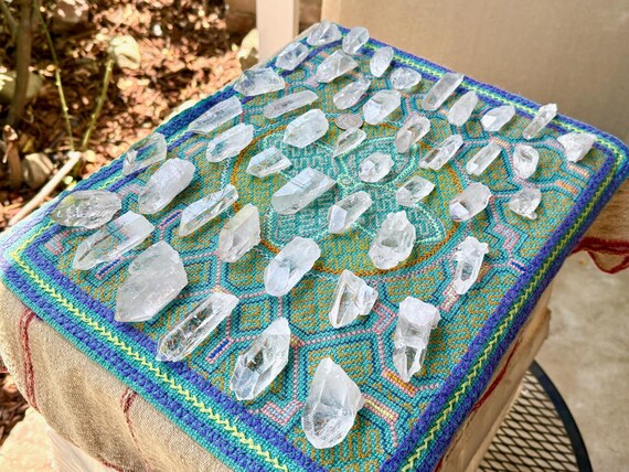 Starbrary Quartz Lot, 45 Pieces (1 Kilogram), High-Grade, AAA Water Clear Quartz with Extraterrestrial Star Markings, Brazil WS132