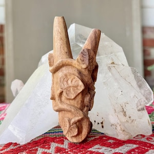 Kuripe with Ivy Vine, Traditional Shamanic Applicator Pipe, Hand Carved from a Single Block of Tropical Hardwood