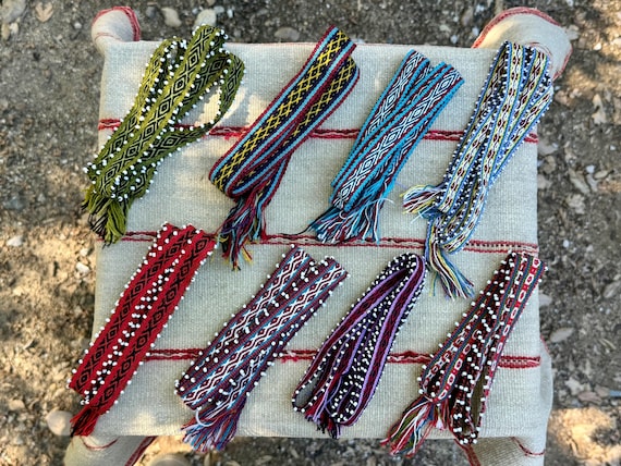 Watana Ties, Traditional Despacho Tie for Mesa, Large Size, Andean Beaded Bracelet/Hatband, Handmade in Chawaytiri, Peru