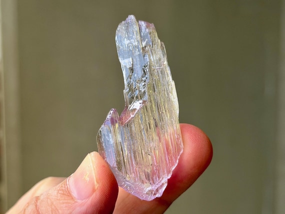 Purple Kunzite, Etched Terminations, 22g, Heart & Crown Chakra, Kunar Province, Afghanistan A930