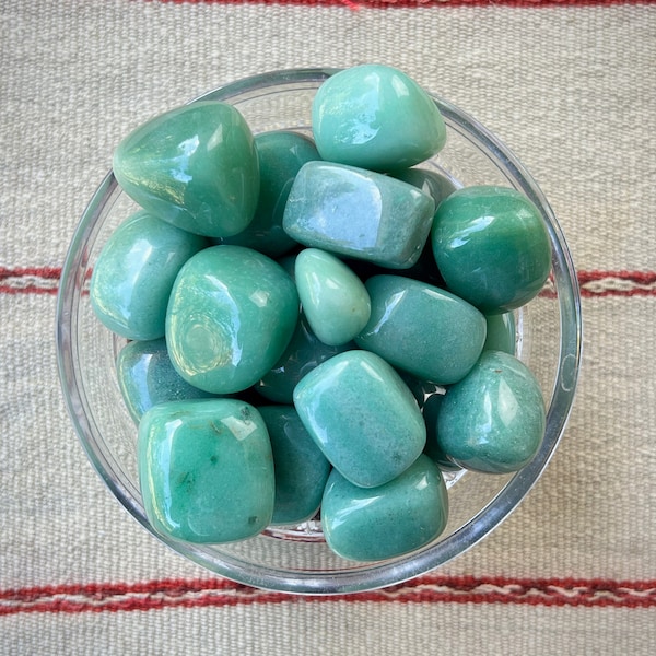 Green Aventurine, Polished Natural Aventurine Tumbles with Vibrant Green Hues, Stone for Connection to Nature and Devic Kingdom