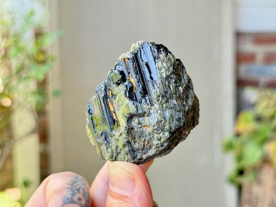 Green Tourmaline with Cat's Eye Iridescence and Black Core, 192g, New Find, Conselheiro Pena, Minas Gerais, Brazil W265