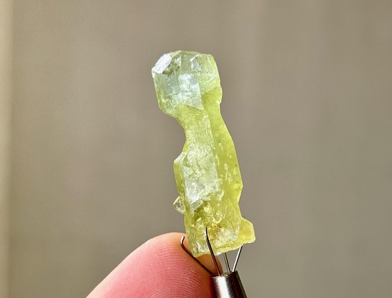 Etched Heliodor from Catuji Mine, 5.8g, Golden Beryl var. Helidor, Rare Find, Minas Gerais, Brazil S433