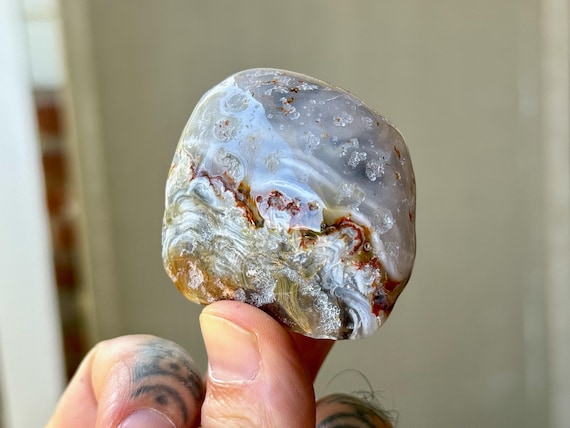 Enhydro Ocean Agate with Ancient Moving Water, 80g, Old Find, Earth and Water Elements, Stability and Self-Reliance, Brazil A367