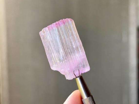 Purple Kunzite Crystal with Lilac Hue and Etched Termination, 18.6g, Highest Quality, Heart Chakra Crystal, Afghanistan S105