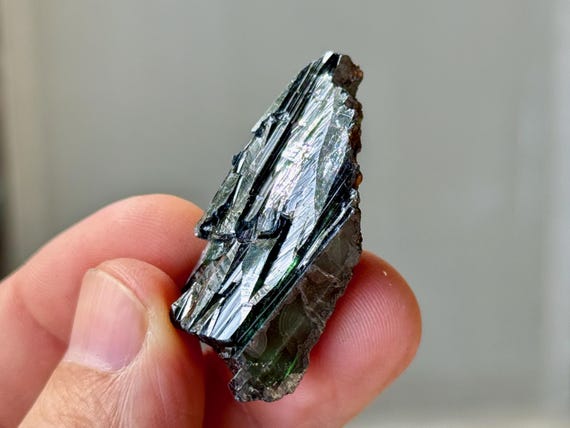 Vivianite, Blue & Green Hues, Natural Formation, 14g, Heart Chakra, Visualization and Forgiveness, Amazonas, Brazil A676
