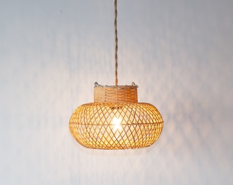 Rattan Woven Pendant Lamp 37cm Natural Simple Hand Weaved Pendant