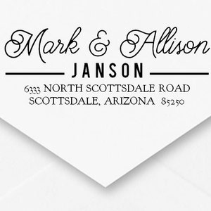 Selbst Farbwerk Adresse Stempel, Hochzeit-Adress-Stempel, Verlobungsgeschenk, Housewarminggeschenk, Dankeschön-Karten, ersten Nachnamen, 5 Druckfarben