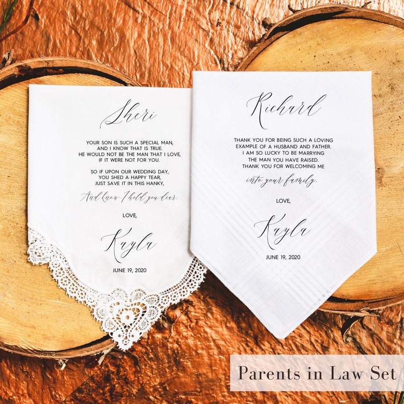 Mother of the Bride Gift & Father of the Bride Gift From Bride, Mother of Bride Gift, Wedding Handkerchief from Daughter, Gift for Parents P Parents in Law Set