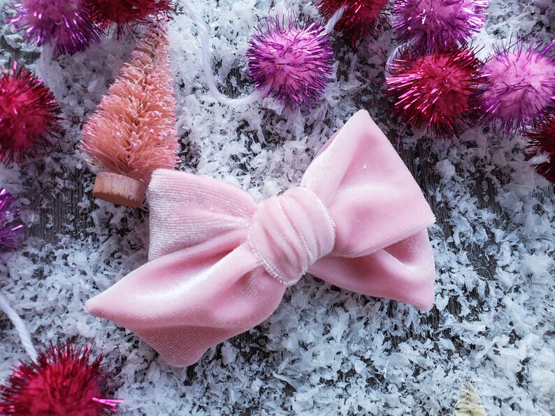 Vintage Pink Velvet Bow