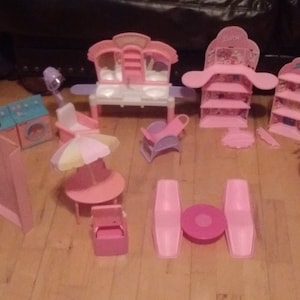 large vintage sweet roses/ barbie collection