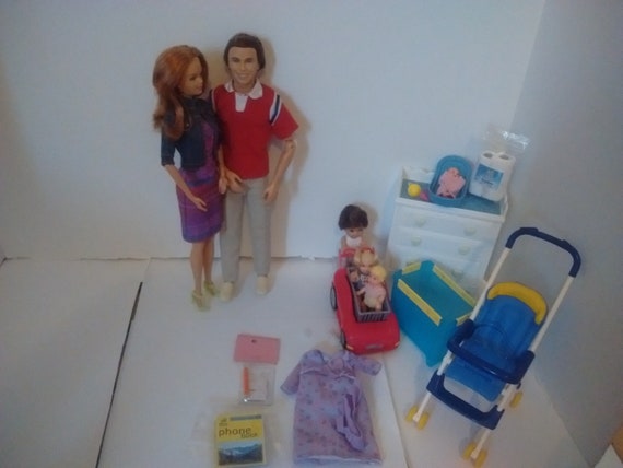midge and baby happy family