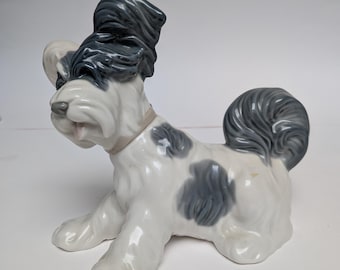 LLadro 'Skye Terrier' nummer 4643 Uitgegeven 1970 gepensioneerd 1985