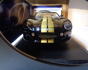 Maisto Special Edition 1/18 Diecast model Shelby Series 1