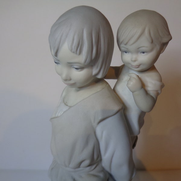 LLadro Gypsy with Brother Matte No 4800