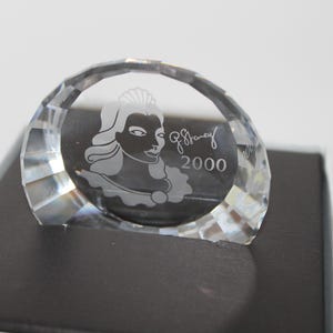 Swarovski 2000 &#39;Columbine&#39; paperweight