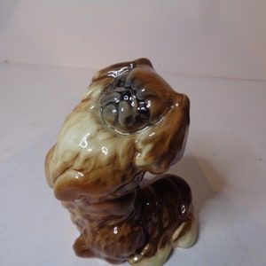 Beswick Pekinese Begging by Arthur Gredington no 1059 introduced in 1946 image 8